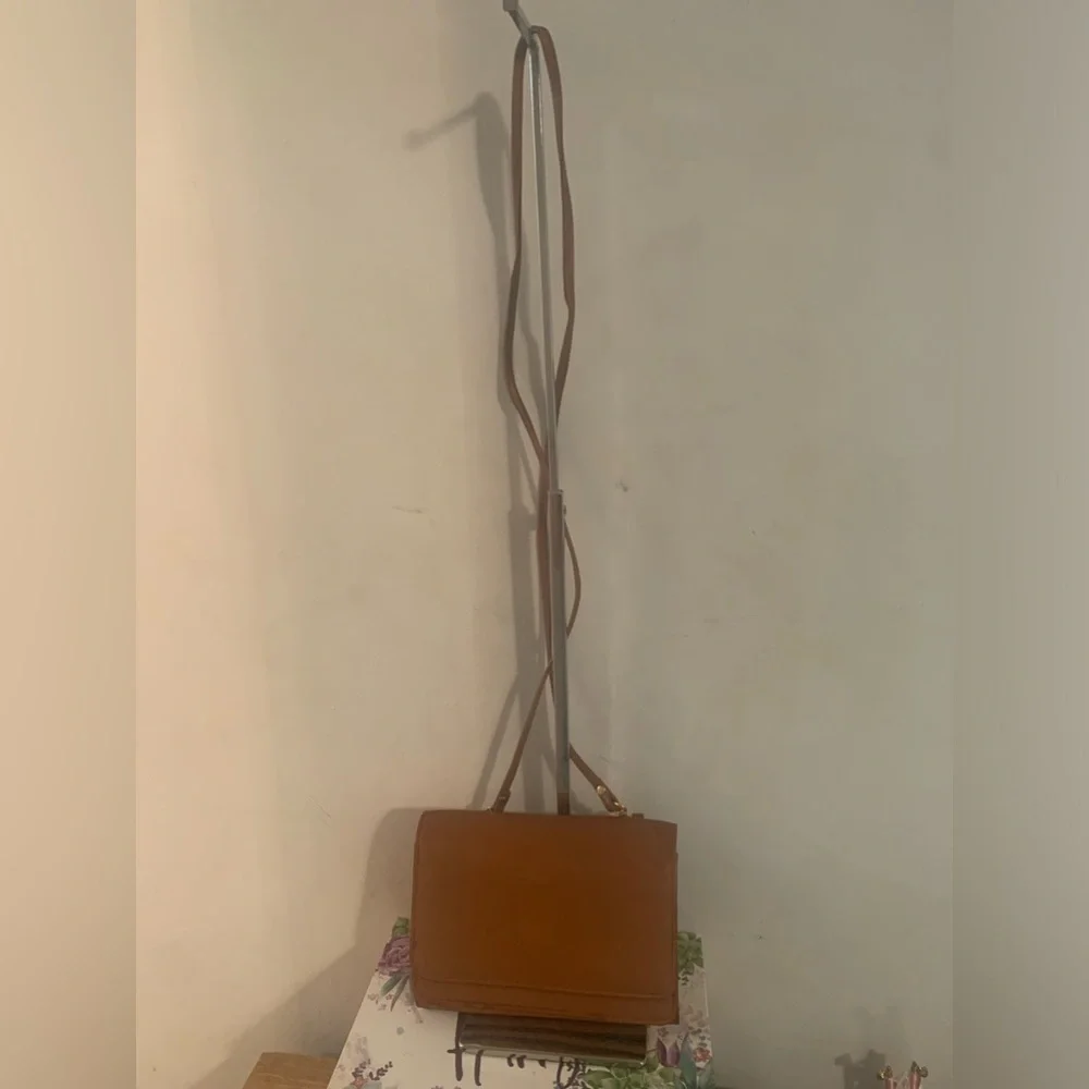 Leather Crossbody Bag With multi pockets EUC